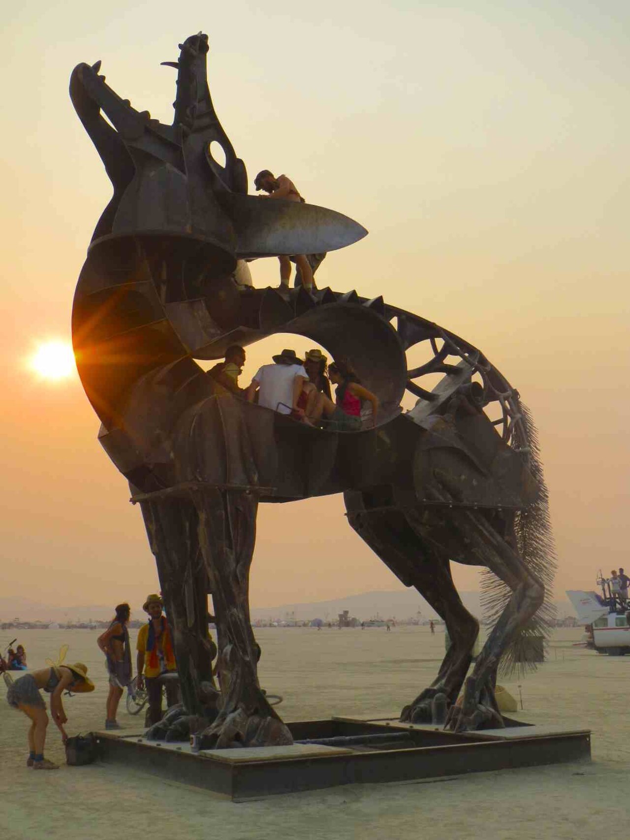A large-scale kinetic art car sculpture on the Black Rock City playa at Burning Man. Photo by Jennifer Morrow, CC BY 2.0, via Wikimedia Commons