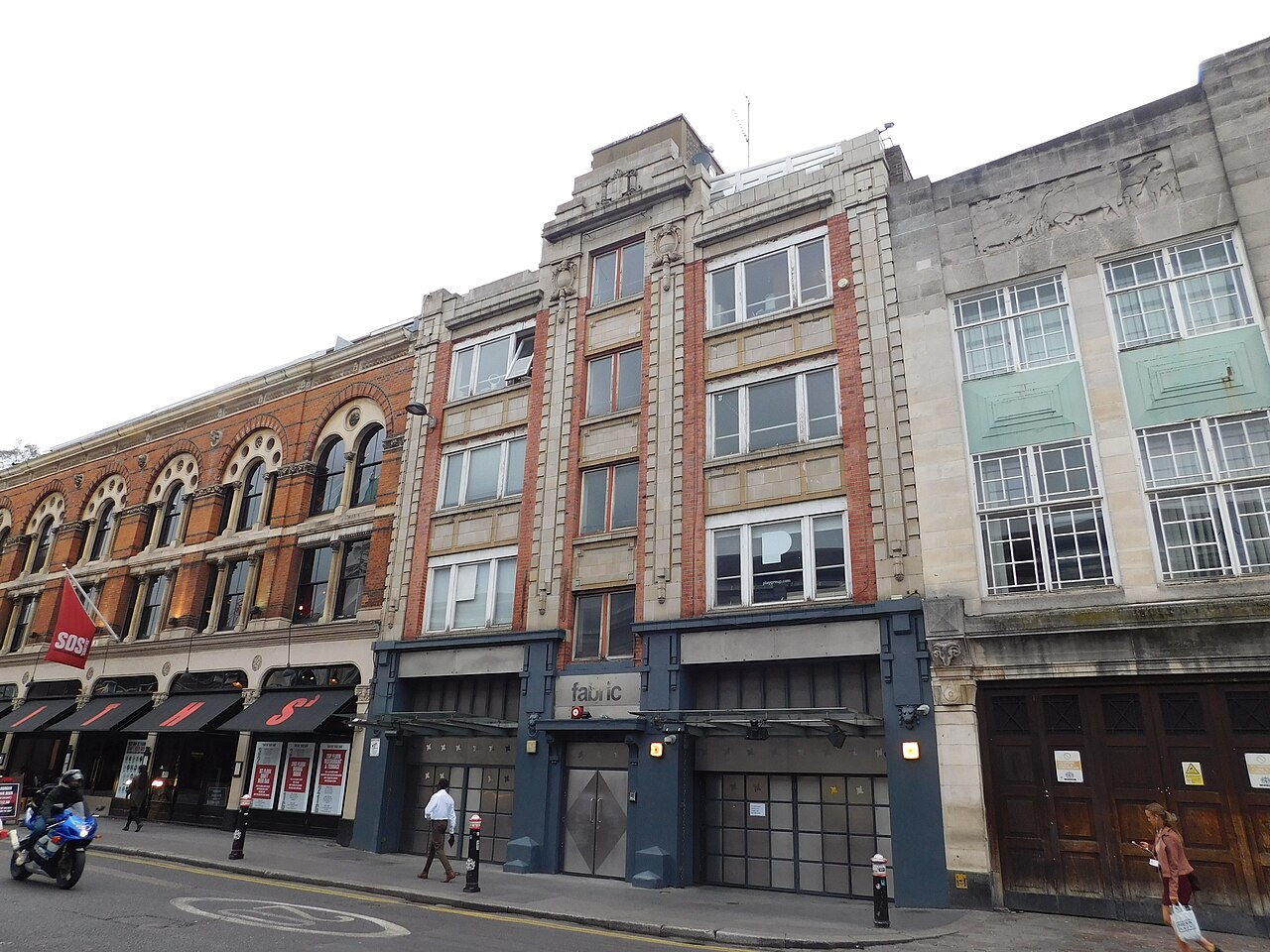 The exterior of fabric, the Farringdon, London club that hosted a Nina Kraviz date with Junction 2 in July 2026. Photo by Paul Williams, licensed CC BY-SA 2.0, via Wikimedia Commons.