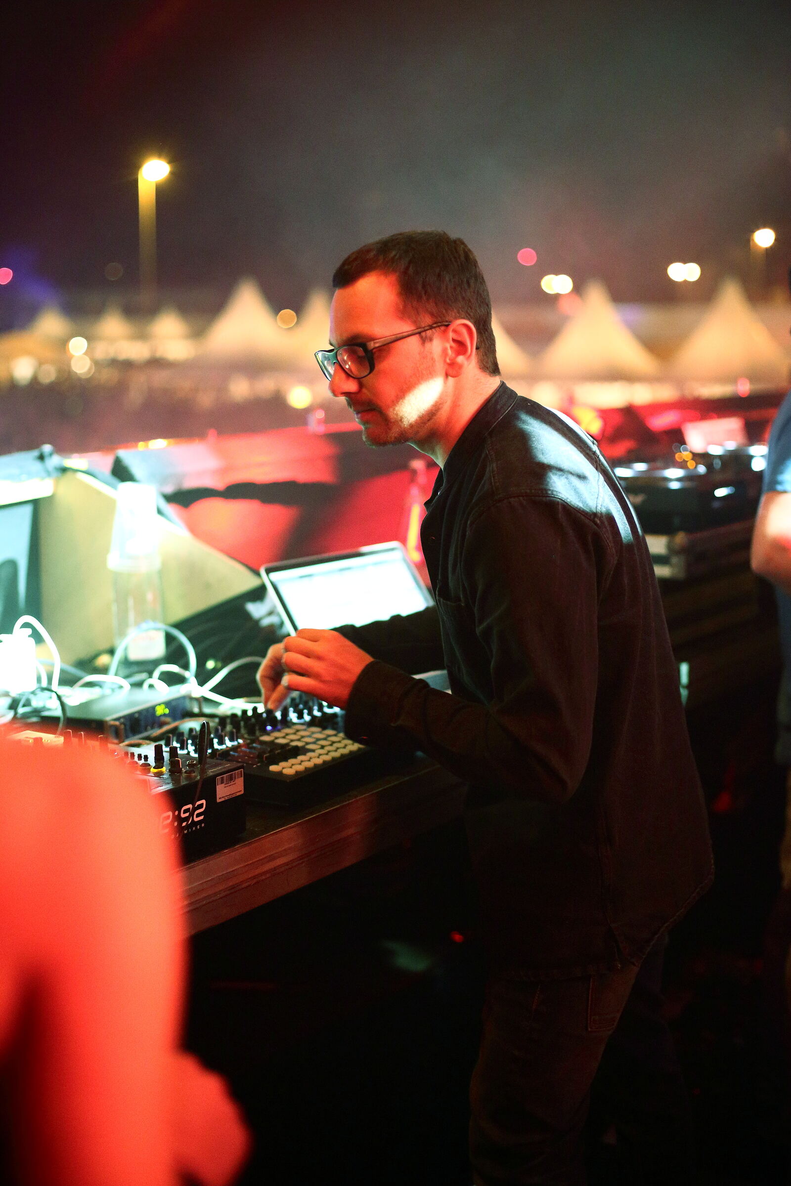 Marek Hemmann performing at a mixing desk at Echelon Festival in August 2014